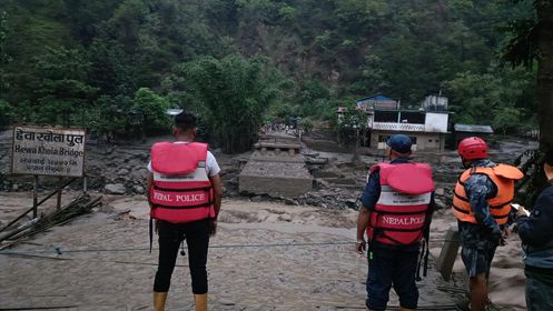 बाढीमा बेपत्ता एकजनाको शव १३ दिनपछि भेटियो, १९ जना अझै बेपत्ता