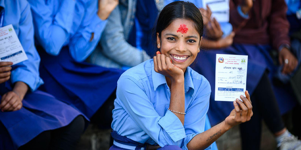 तेह्र लाख किशोरीलाई लगाइयो एचपिभी खोप,स्वास्थ्यमन्त्रीद्वारा आभार